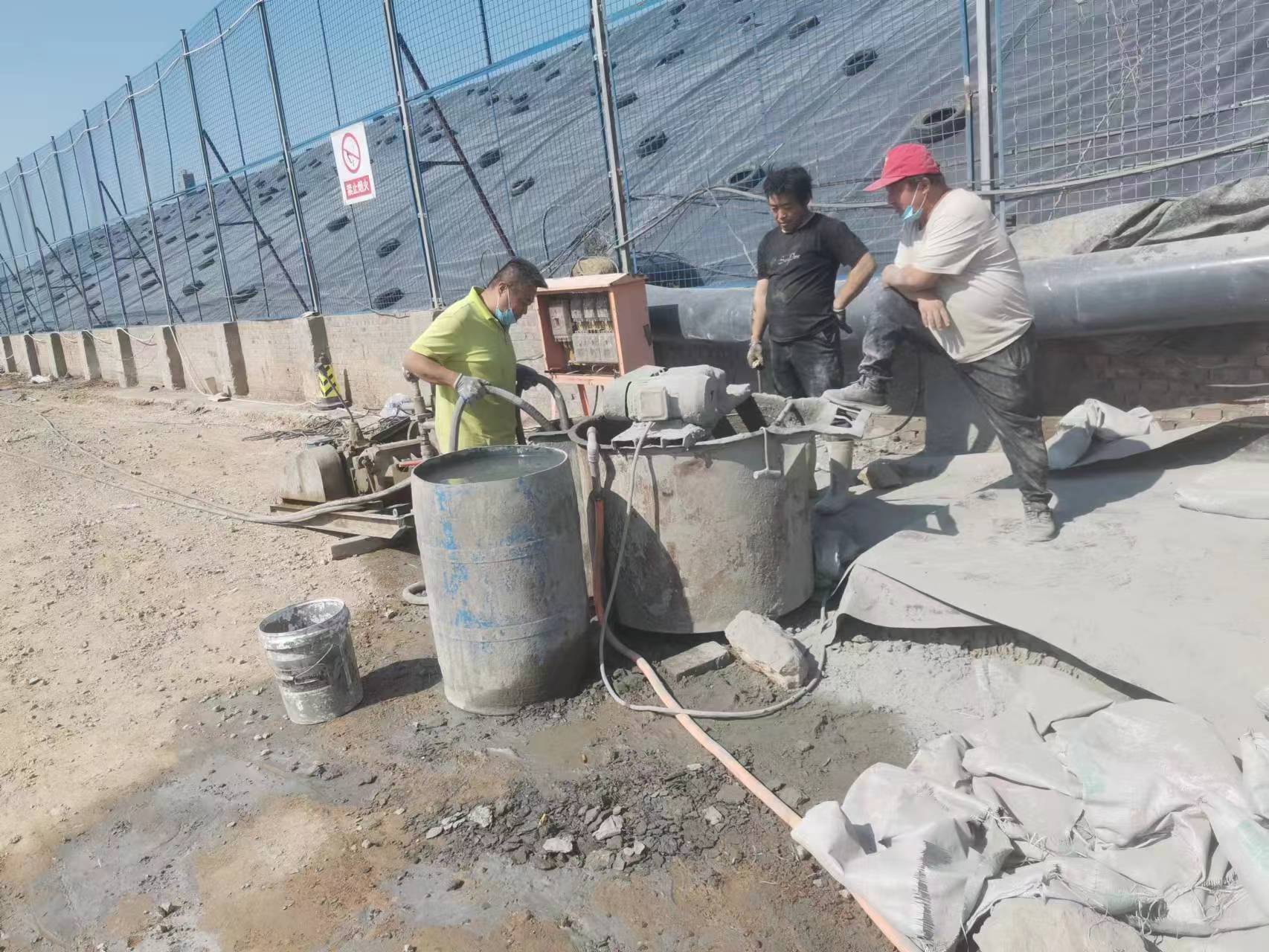 策勒袖阀管注浆